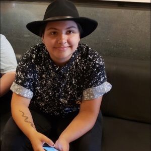 Meet your Posher, Annabelle